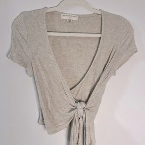 URBAN OUTFITTERS RIBBED CROSS TIE CROP TOP